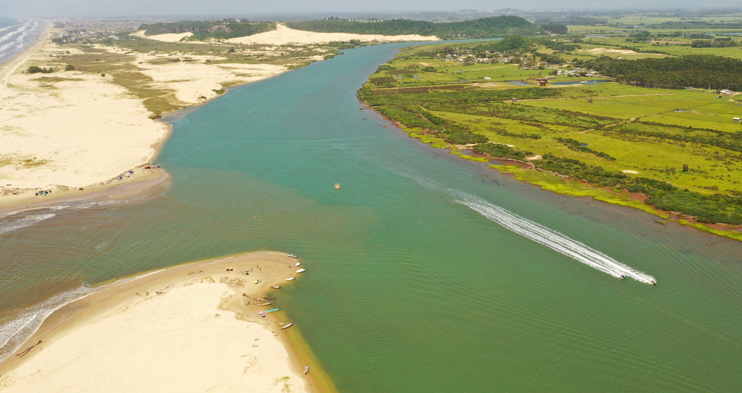 Passeio de Jet-ski no rio Araranguá próximo da barra